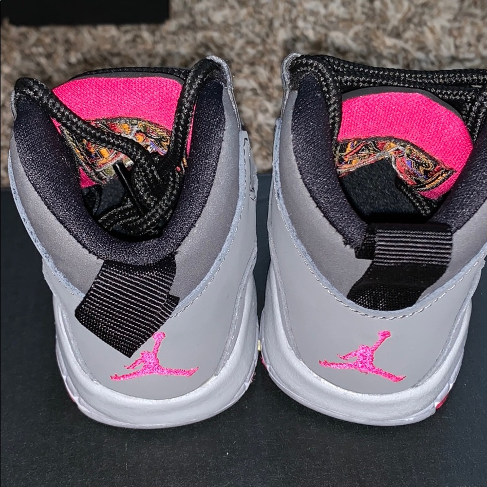 Jordan - Picture 2 of 5